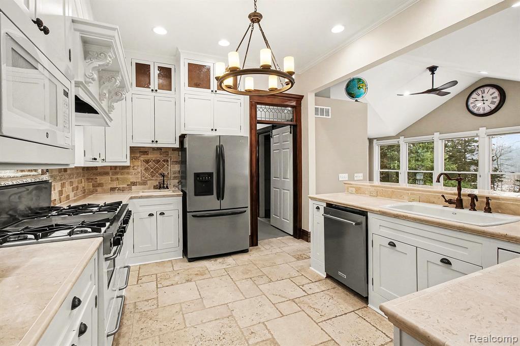9955 Wiggins Road, Howell, MI 48855 — Photo 26