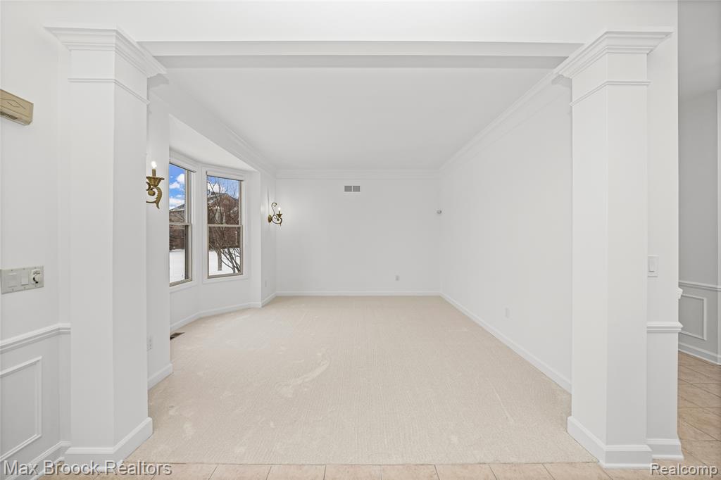 6901 Reed Court, West Bloomfield, MI — Photo 11