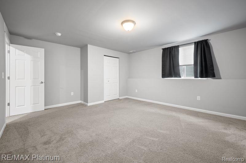 2869 W Sycamore River Drive, Fowlerville, MI 48836 — Photo 24