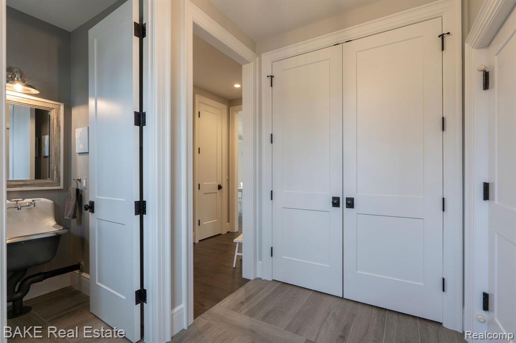 6333 Worlington Road, Bloomfield Hills, MI 48301 — Photo 25