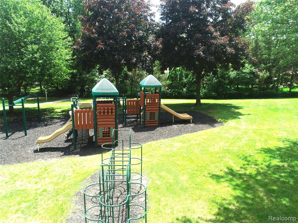 41784 Ladywood Drive, Northville, MI 48168 — Photo 36