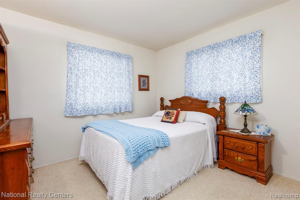 9150 Maplewood Drive, White Lake, MI — Photo 10