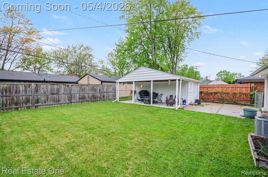 247 Kenyon Drive, Troy, MI 48083 — Photo 16