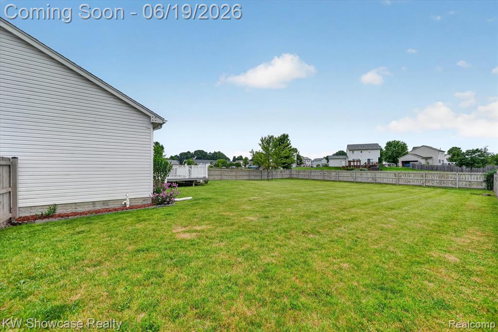 8196 Loon Lane, Grand Blanc, MI 48439 — Photo 36