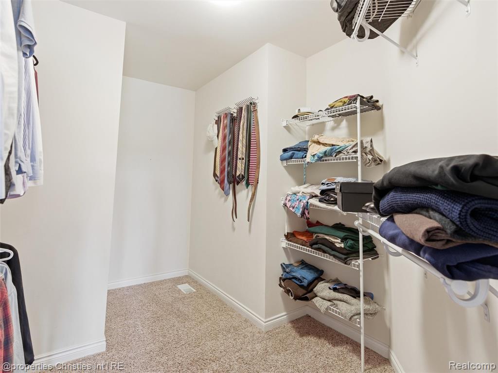 10822 Sparkling Waters Court, South Lyon, MI 48178 — Photo 38