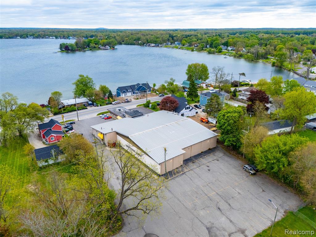 9455 Main Street - Photo 2