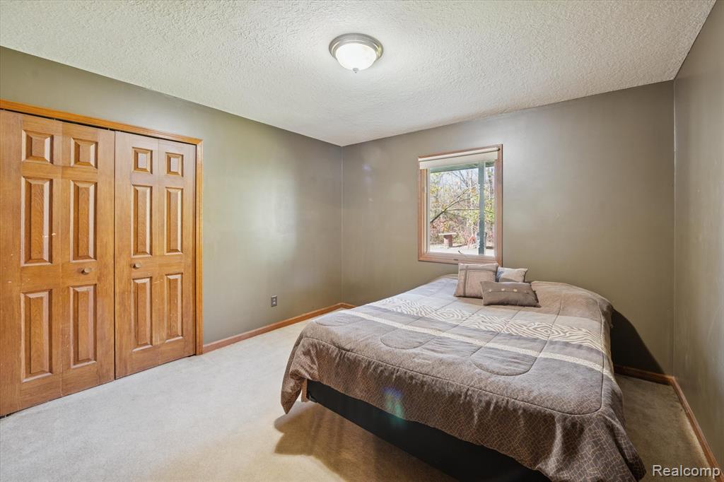 4842 Preston Road, Howell, MI 48855 — Photo 28