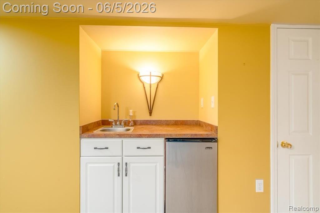 49105 Hawksburry Road, Canton, MI 48188 — Photo 35