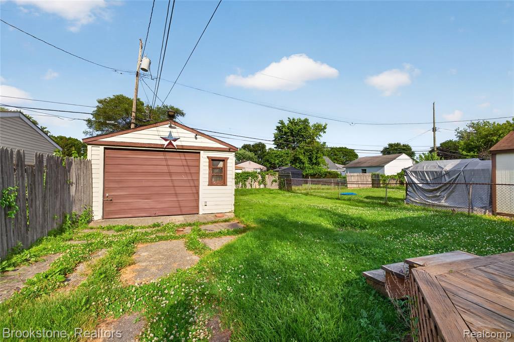23496 Willard Avenue, Warren, MI 48089 — Photo 13
