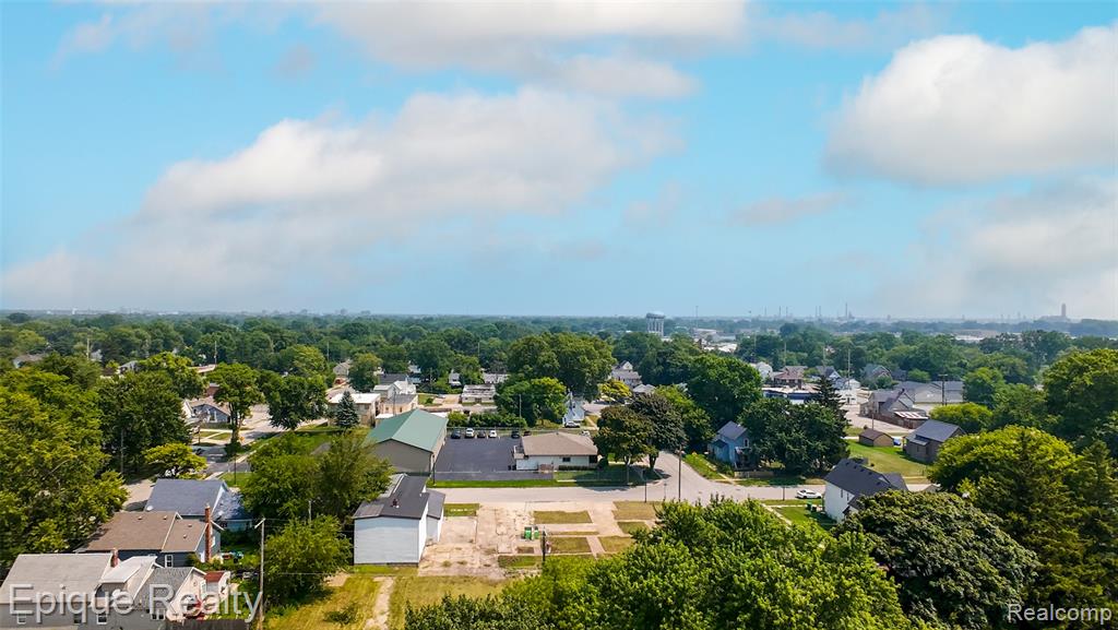 1811 25th Street, Port Huron, MI 48060 — Photo 4