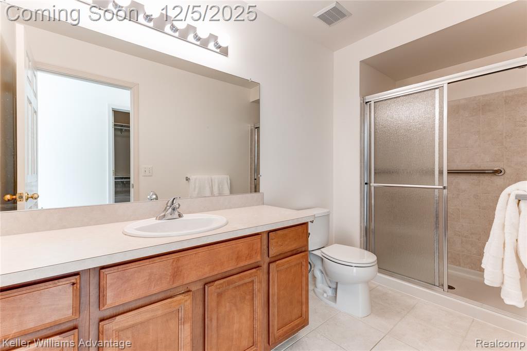 40827 Lenox Park Drive, Novi, MI 48377 — Photo 18