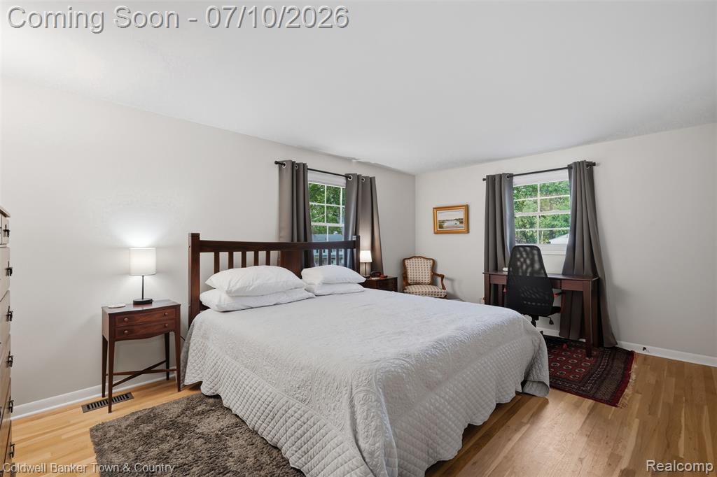 4301 Macqueen Drive, West Bloomfield, MI 48323 — Photo 26