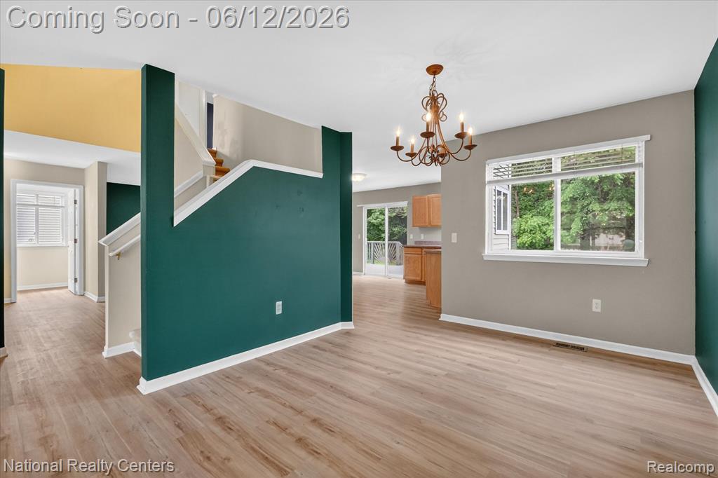 8525 BERKSHIRE Drive, Ypsilanti, MI 48198 — Photo 12