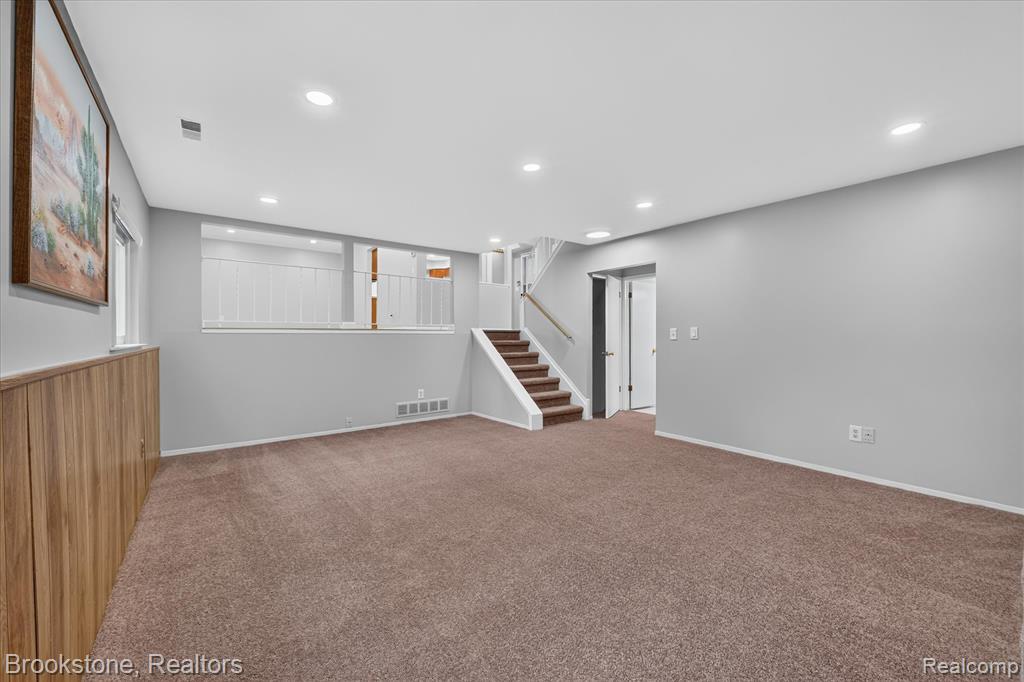39795 Waldorf Drive, Clinton Twp, MI 48038 — Photo 12
