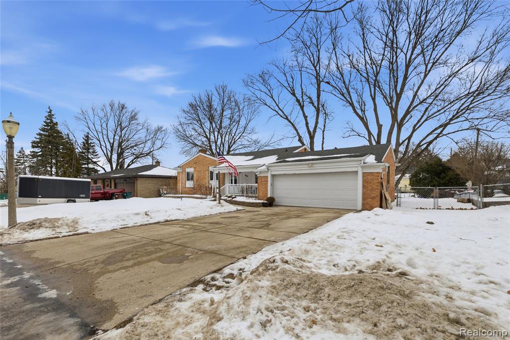 6115 Marscot Drive, Lansing, MI 48911 — Photo 3