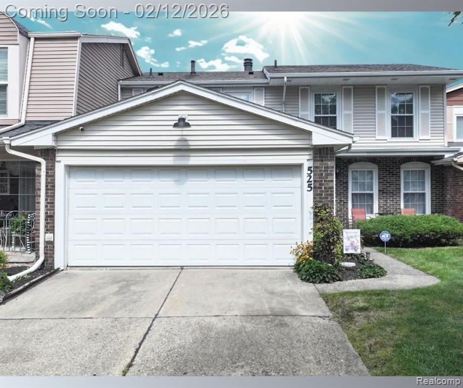 525 Parke Ct., Grand Blanc, MI 48439 — front exterior