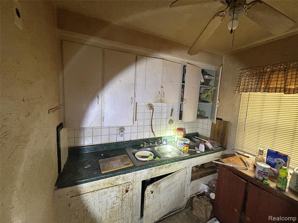 20233 Roselawn Street, Detroit, MI 48221 — Photo 6