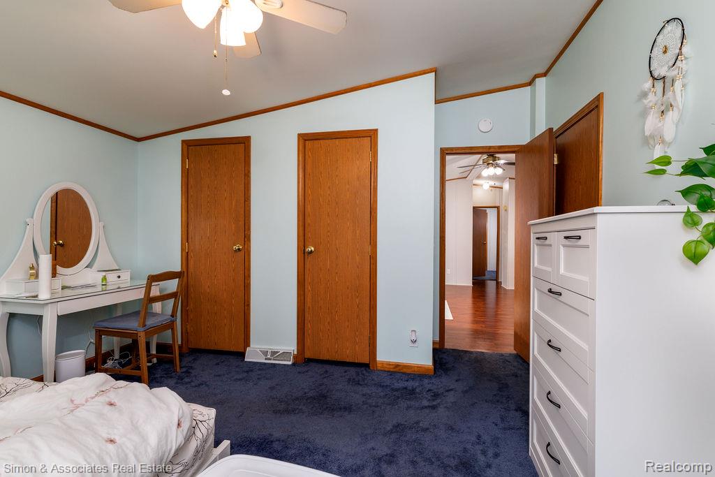 4995 Croissant Street, Dearborn Heights, MI 48125 — Photo 13