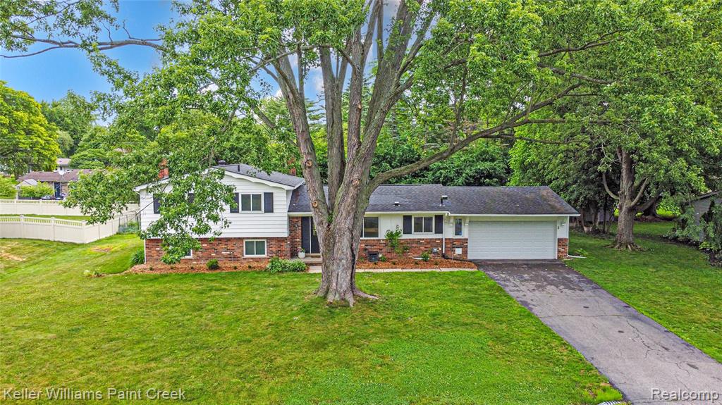 7093 Stonebrook Road, West Bloomfield, MI — Photo 64