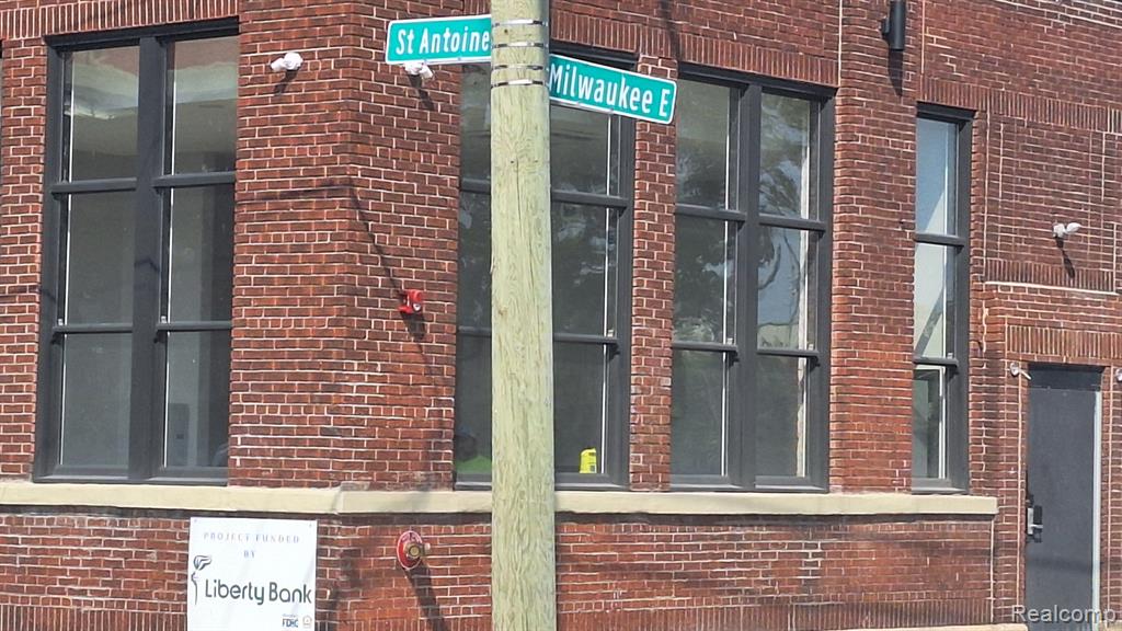 572 E MILWAUKEE Street, Detroit, MI 48202 — Photo 4