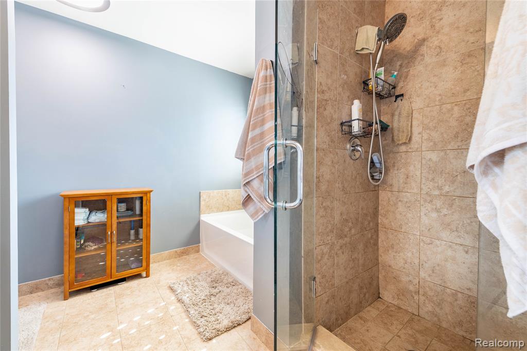37421 Theresa Lane, New Boston, MI 48164 — Photo 29