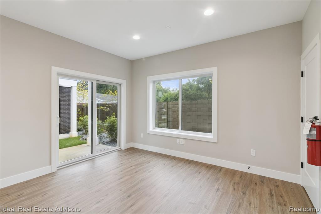 8120 Allor Landing, Brighton, MI 48114 — Photo 16