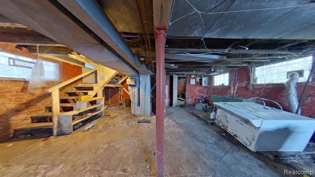 5235 MOUNT ELLIOTT Street, Detroit, MI 48211 — Photo 5