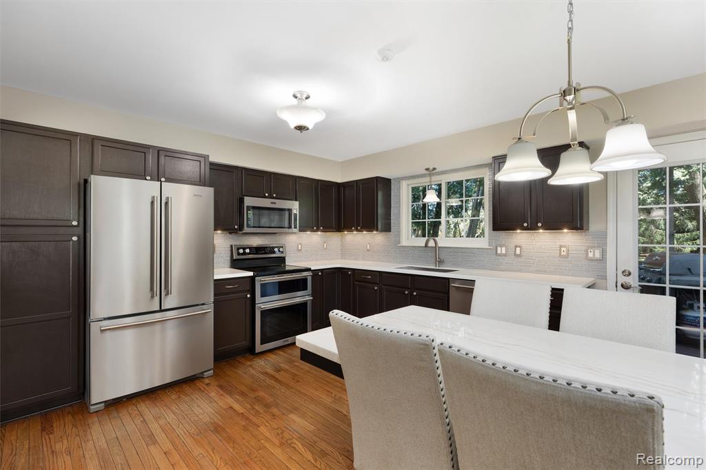 2027 Preserve Circle E, Canton, MI 48188 — Photo 4