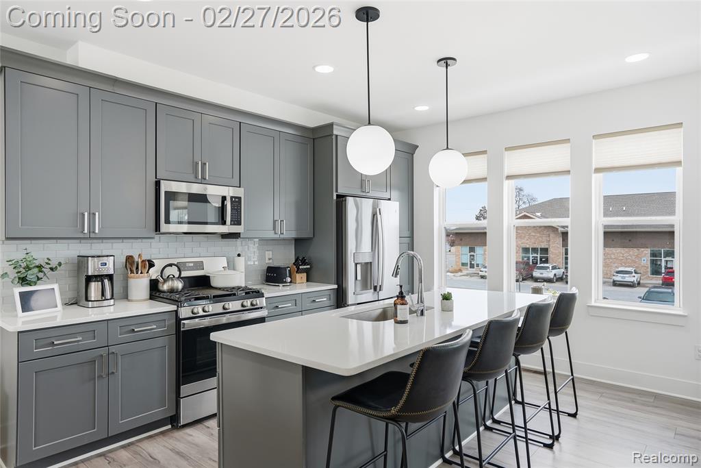 5904 Square Lake Court, Troy, MI 48085 — Photo 18