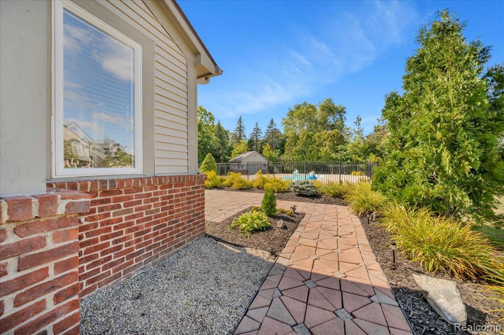 5365 Seminole Court, Commerce Twp, MI 48382 — Photo 41