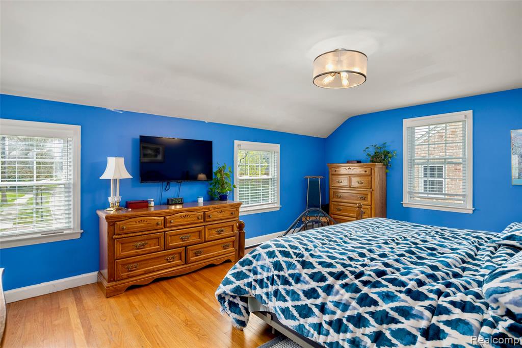 244 Kerby Road, Grosse Pointe Farms, MI 48236 — Photo 24