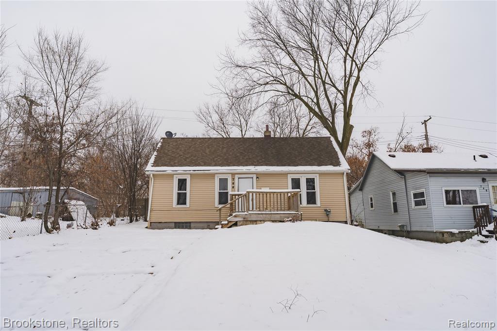 744 Saint Clair Street, Pontiac, MI 48340 — Photo 3