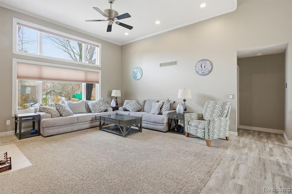 1275 Hendrie, Canton, MI 48187 — Photo 21