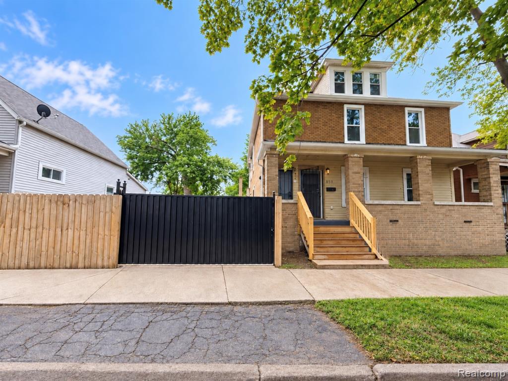8397 Lane Street, Detroit, MI 48209