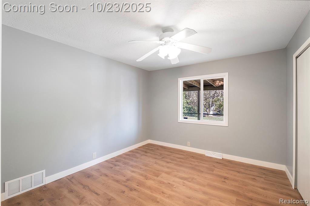 7481 Frances Road, Flushing, MI 48433 — Photo 14
