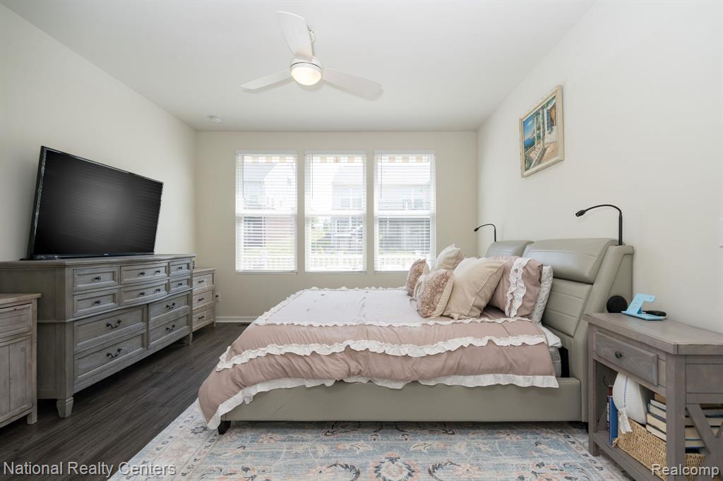 1233 Lark, Lake Orion, MI — Photo 18