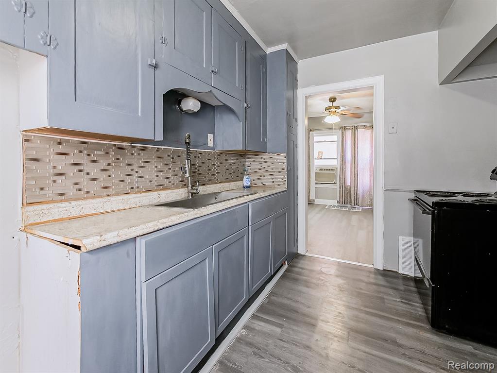 9379 Birwood Street, Detroit, MI 48204 — Photo 3