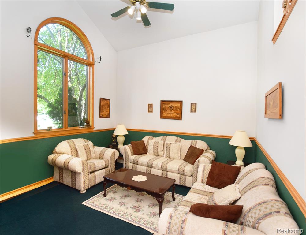 6476 Stonebrook Lane, Flushing, MI 48433 — Photo 9