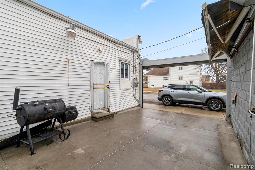 12001 Saint Aubin Street, Hamtramck, MI 48212 — Photo 46