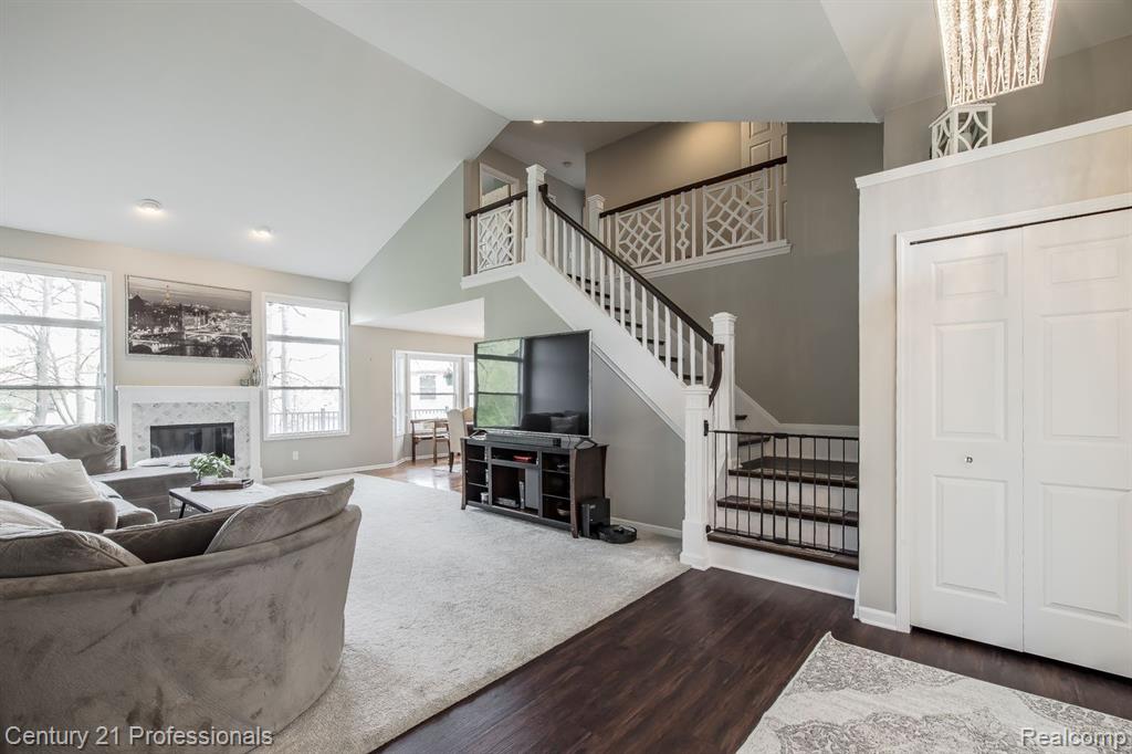 4482 RED OAK Boulevard, Waterford, MI 48329 — Photo 7