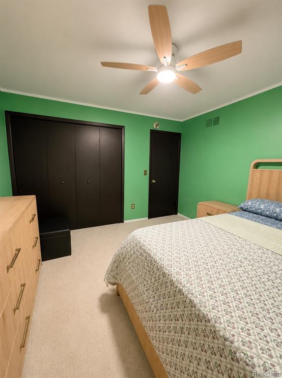 8401 18 Mile Road, 94, Sterling Heights, MI 48313 — Photo 22