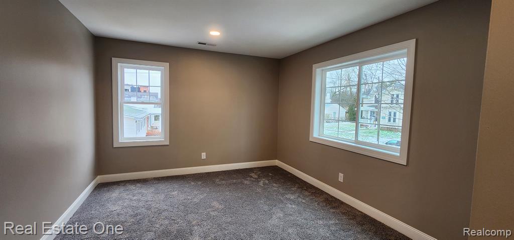 433 S MAIN Street, Milford, MI 48381 — Photo 19