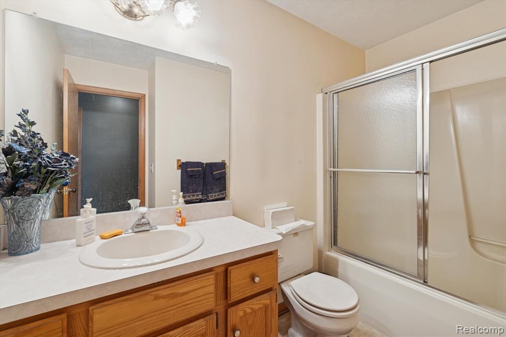 5920 W Coon Lake Road, Howell, MI 48843 — Photo 41