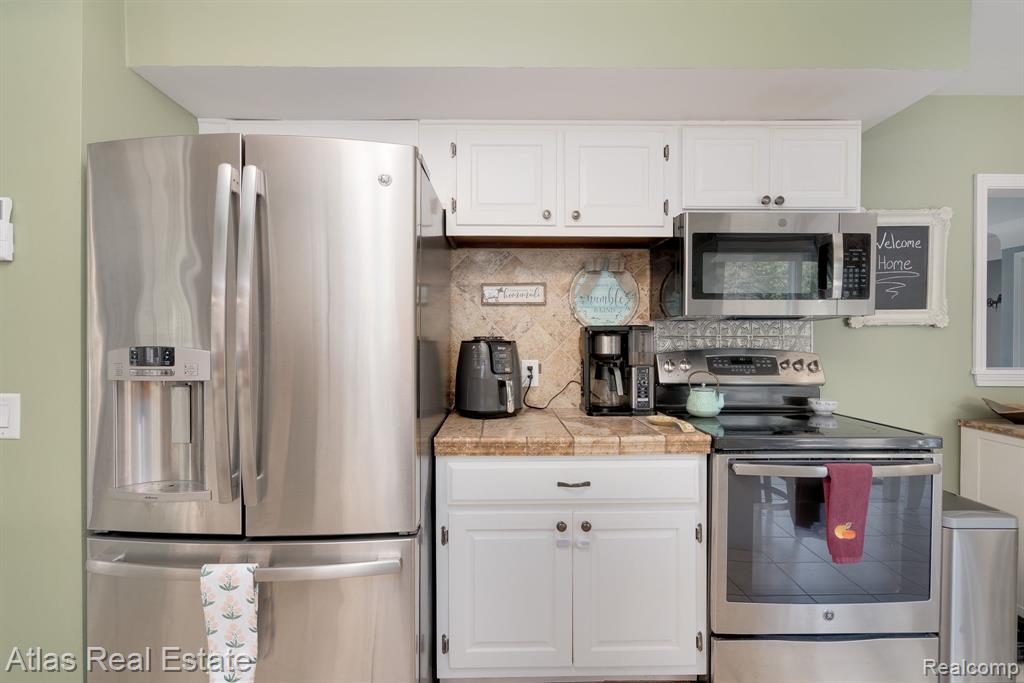 4111 S State Road, Davison, MI 48423 — Photo 12