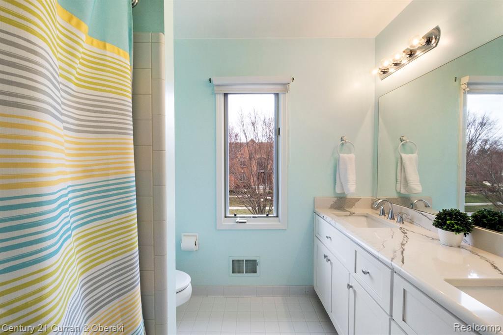 41671 SUDBURY, Novi, MI — Photo 42