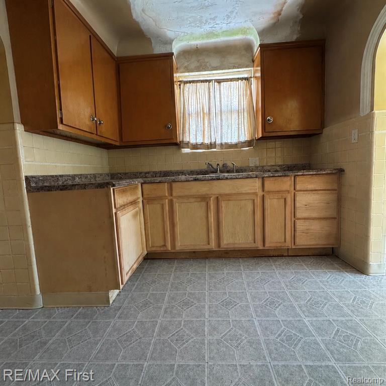 5760 Bishop Street, Detroit, MI 48224 — Photo 10