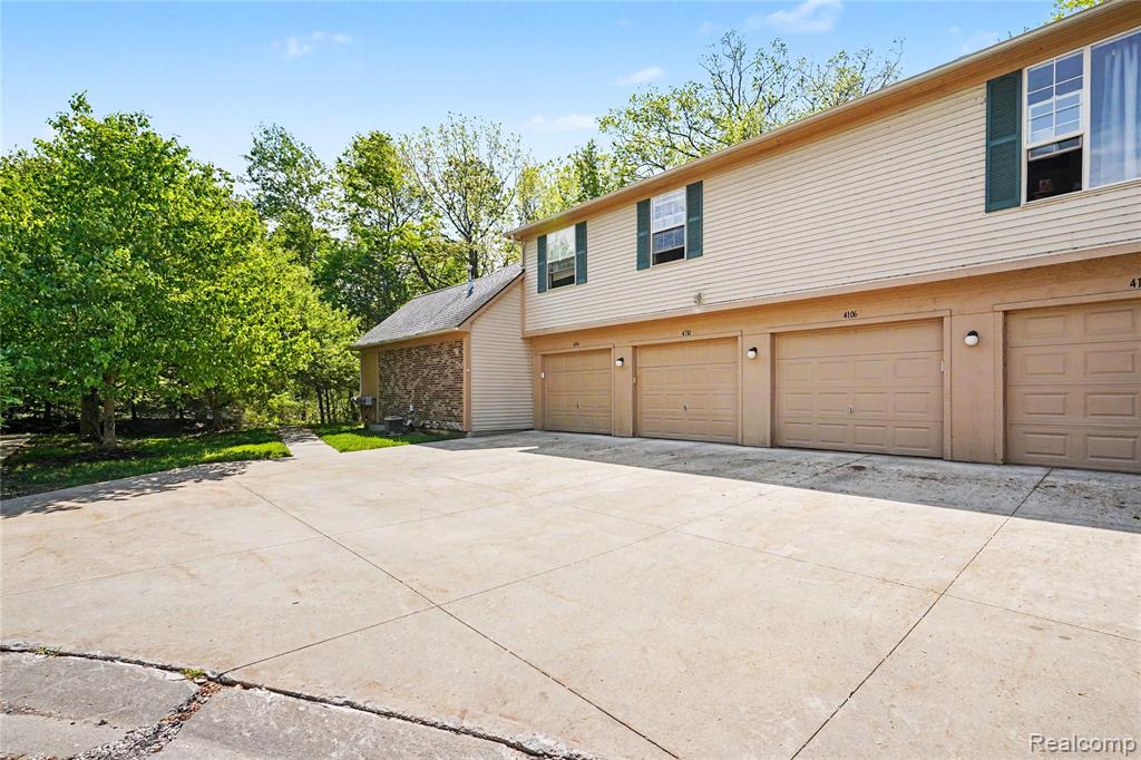 4114 Stonebridge, Holly, MI 48442 — Photo 25