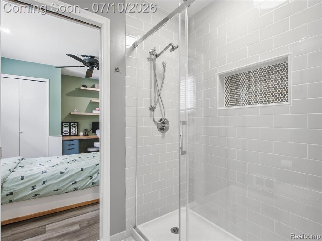 670 W Snell Road, Rochester, MI 48306 — Photo 41
