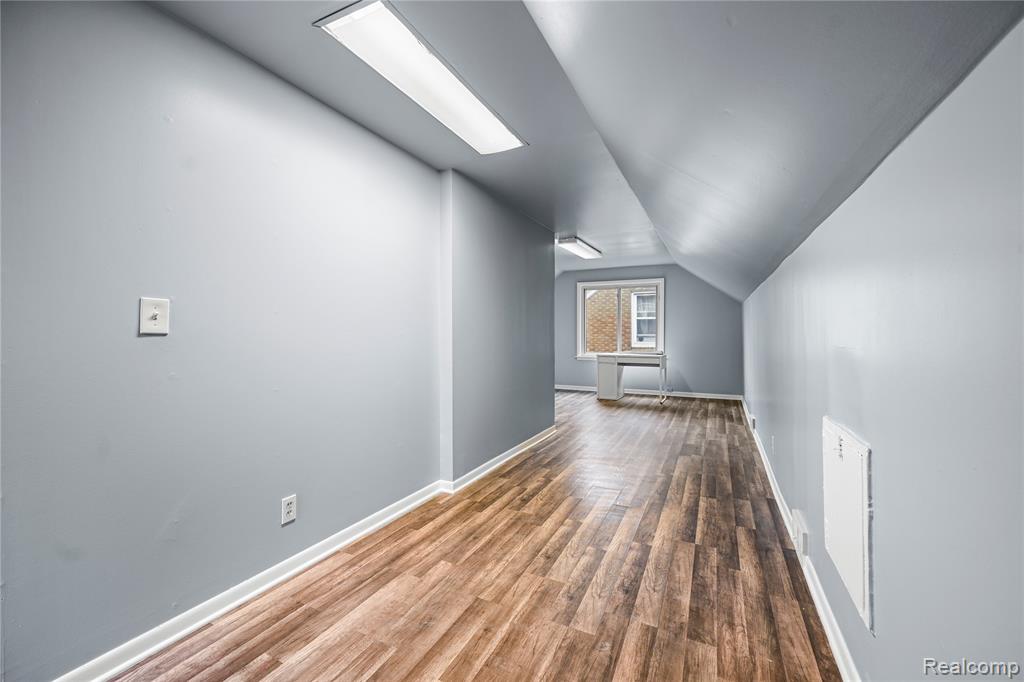 17511 Westmoreland Road, Detroit, MI 48219 — Photo 15