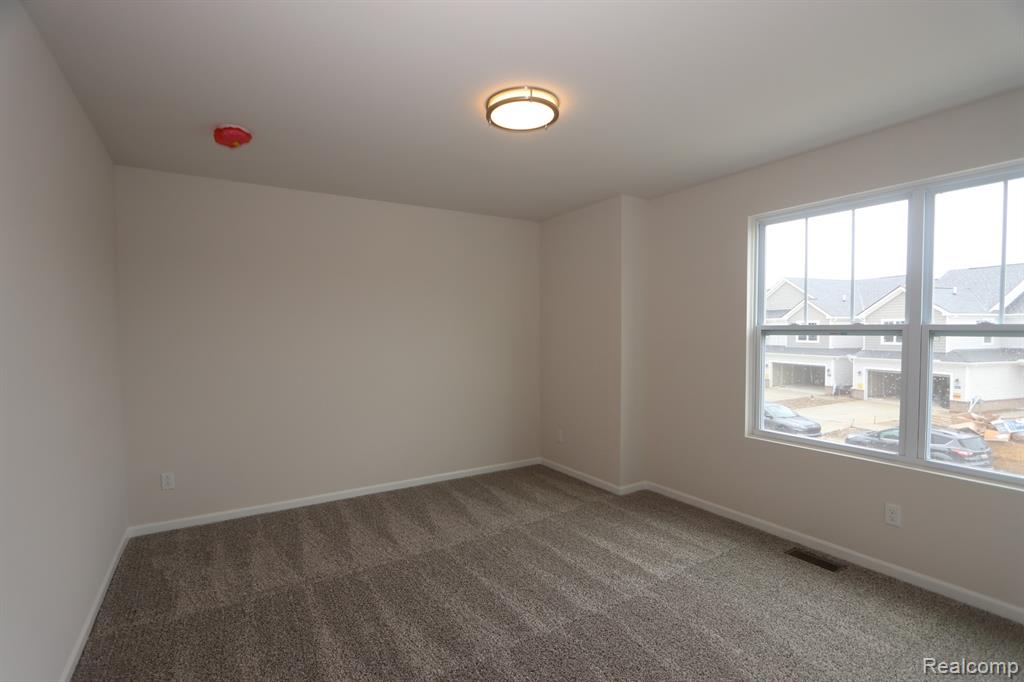 1402 SALT SPRINGS Drive, Saline, MI 48176 — Photo 15